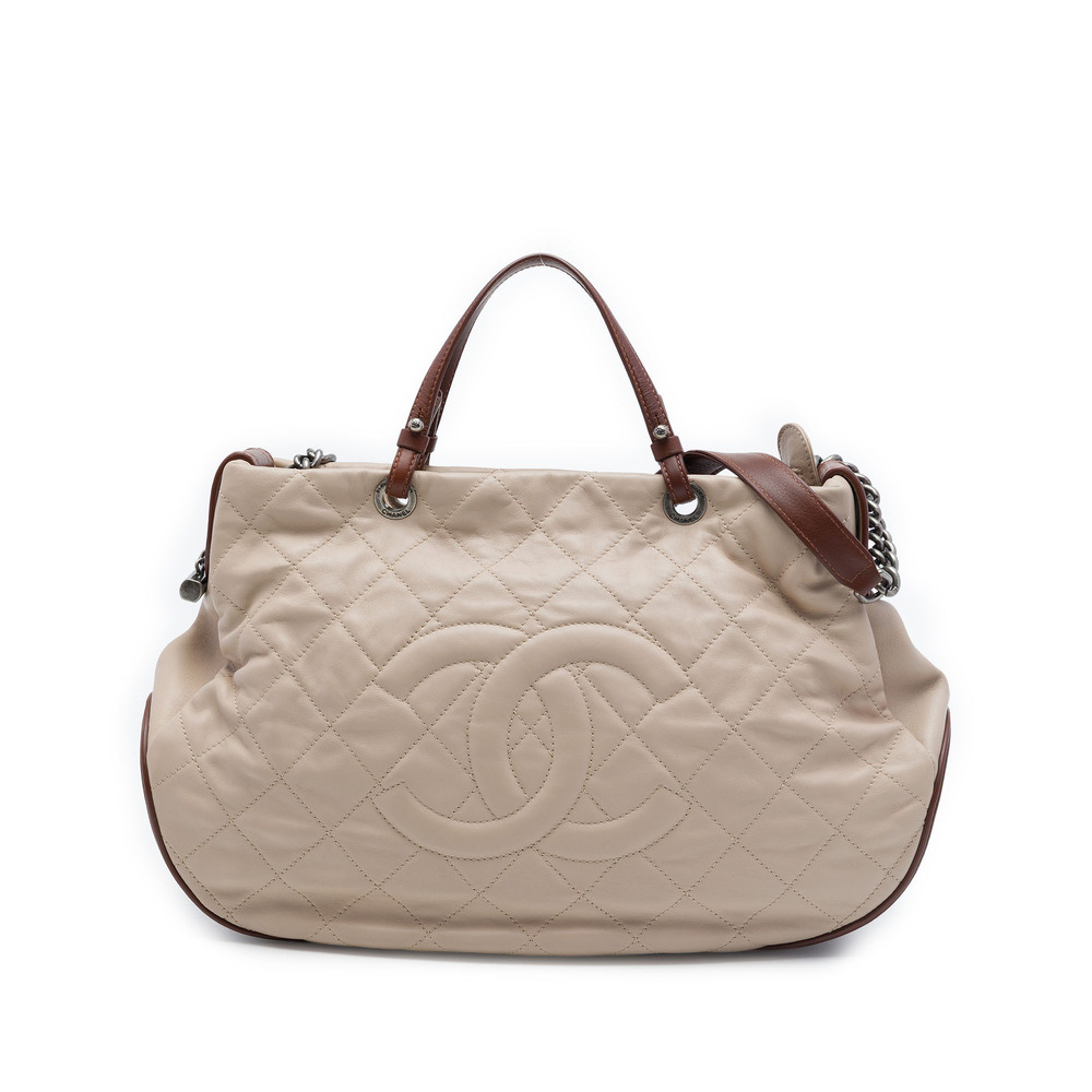 Pre-Loved Chanel Quilted Lambskin Country Chic Satchel
